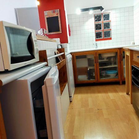 Agreable Appartement De 48 M² En Rdc Ла-Бурбуль Экстерьер фото
